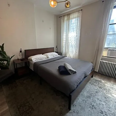 Ferienwohnung Cozy 2Br In Nyc Lenox Hill